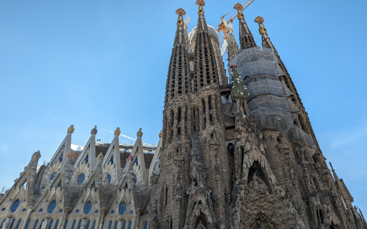 Die Sagrada Família in Barcelona. (Foto: invidis)