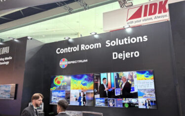 Der Kontrollraum der Live-Übertragung. (Foto: invidis)