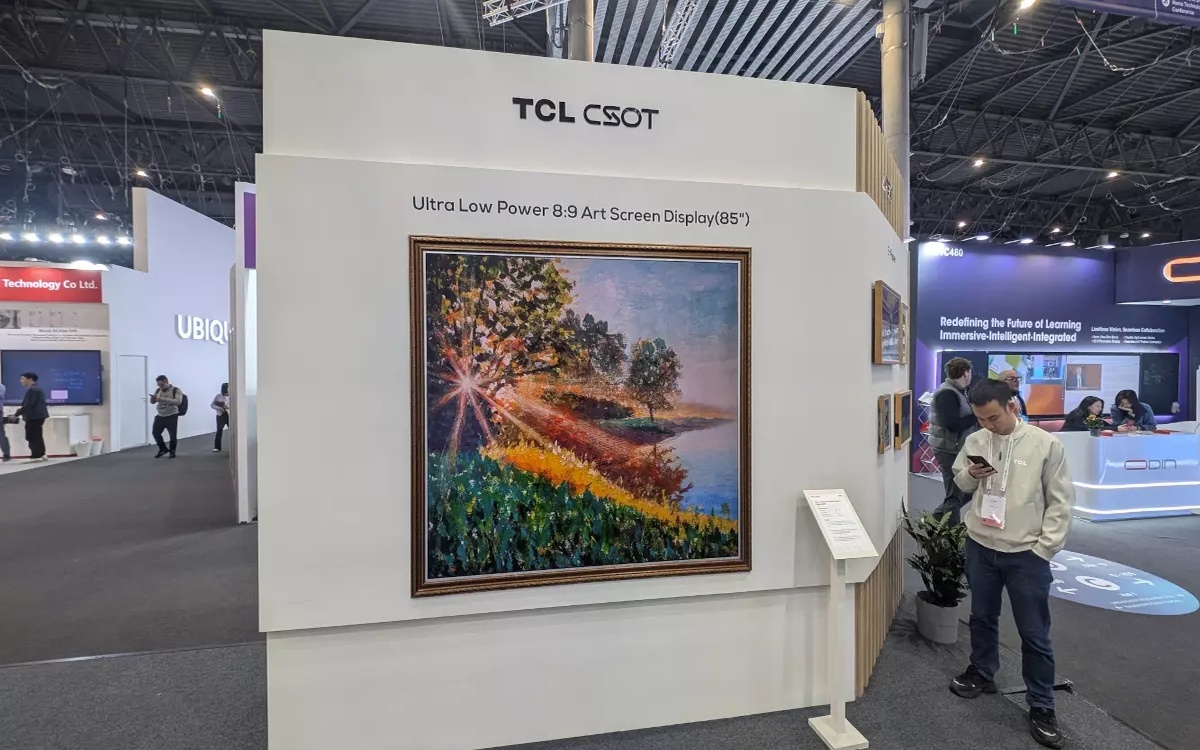 TCL-Stand auf der ISE 2026 (Foto: invidis)