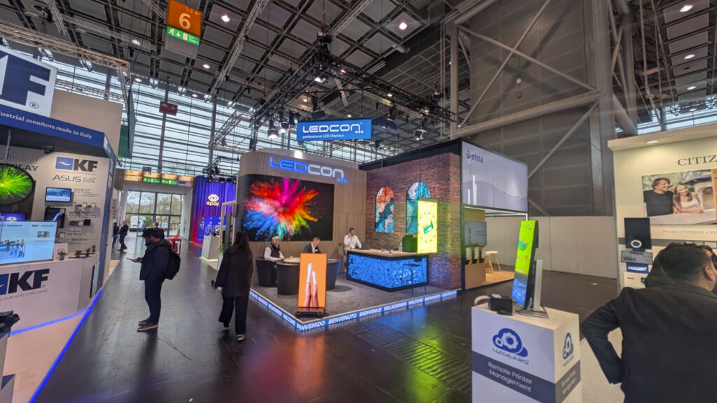 Digital Signage und Retail Tech auf der Euroshop 2026 (Foto: invidis)