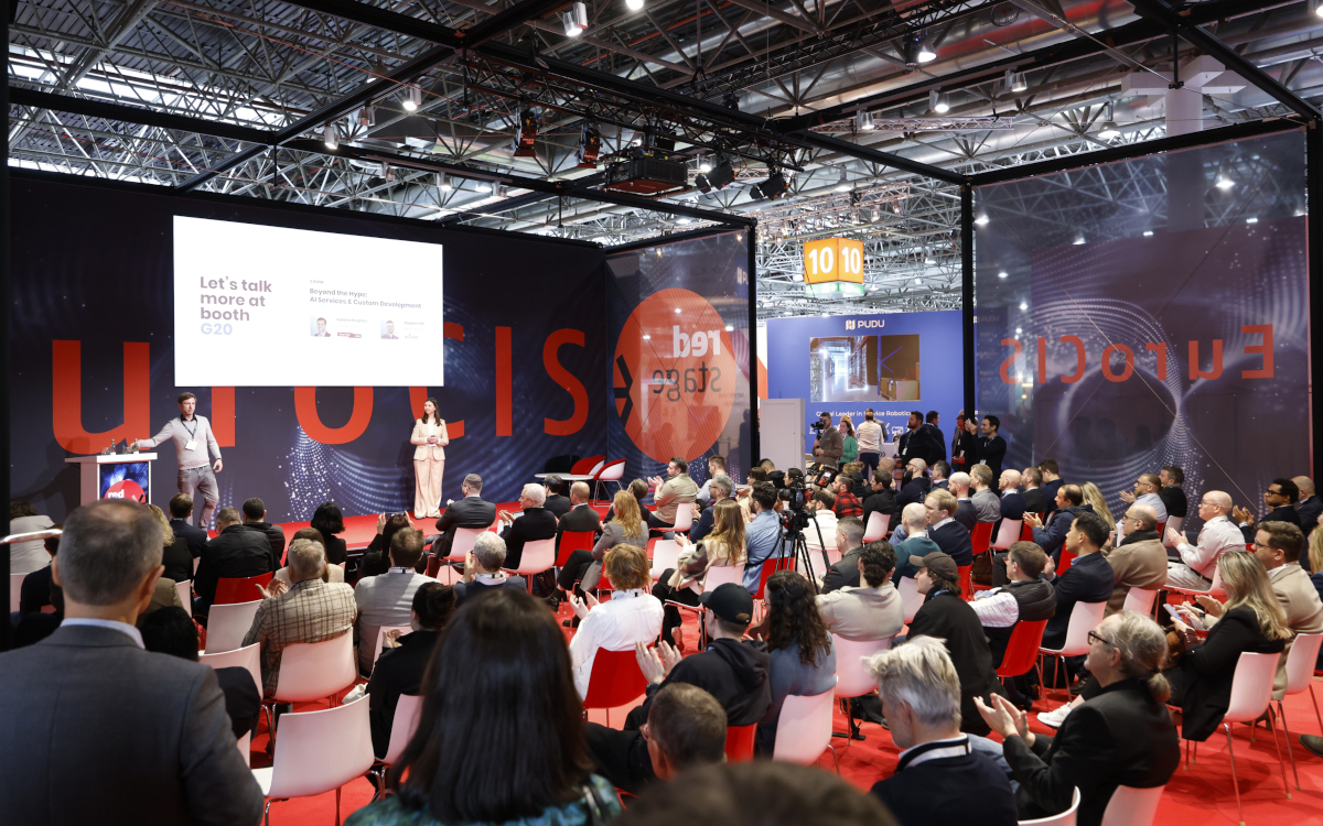 Vorträge und Diskussionen auf einer der sieben Stages der Euroshop (Foto: Messe Düsseldorf)