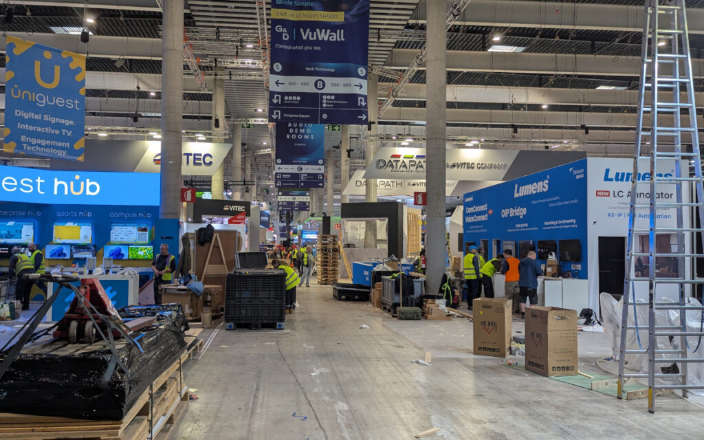 Aufbau der ISE 2026 (Foto: invidis)