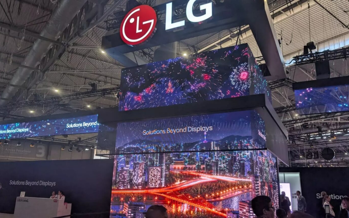 Direct-View-LED-Installation am LG-Stand auf der ISE 2026 (Foto: LG)
