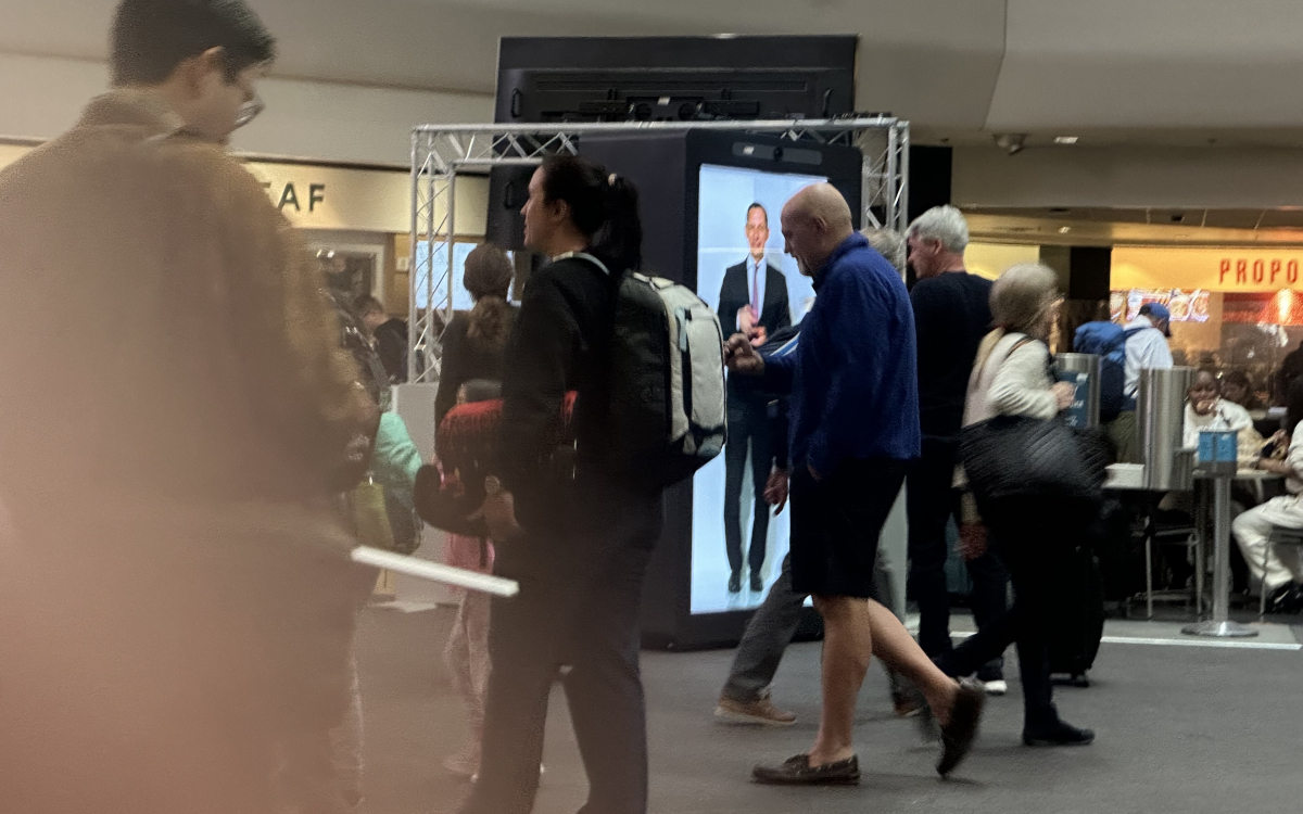 Proto-3D-Display am San Francisco International Airport (Foto: Bay Area Host Committee)