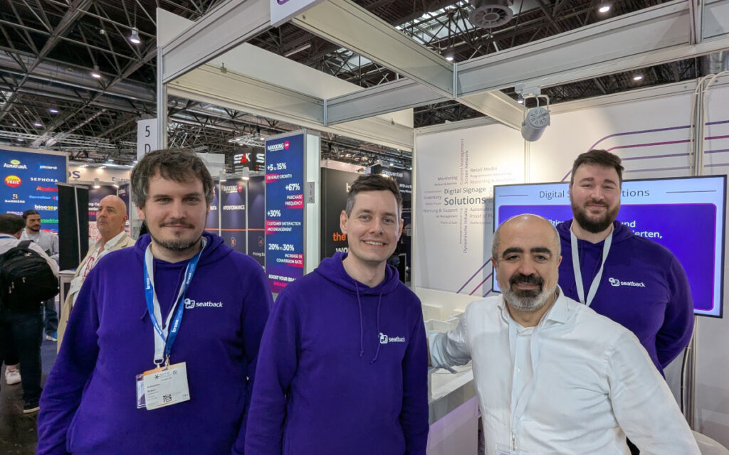 Sebastian Braun, Julian Plange, Ibrahim Han und Bernd Hankammer von Seatback (Foto: invidis)