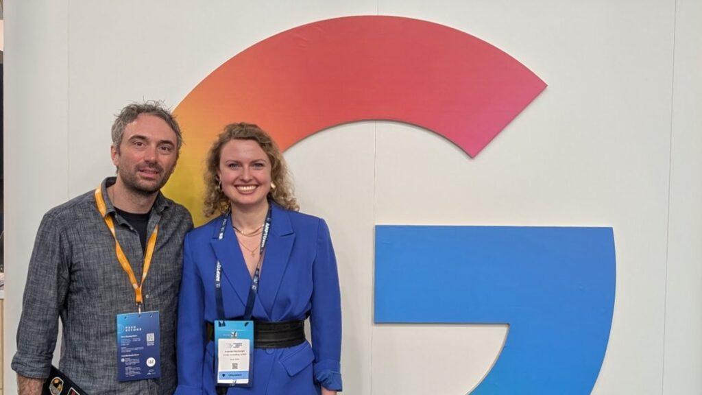 Craig Francis von Google und Antonia Hamberger von invidis (Foto: invidis)