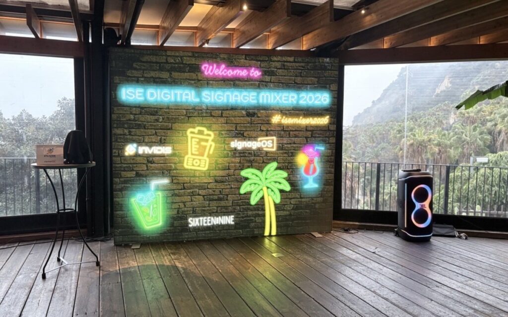 Impressionen des Sixteen:Nine-Mixers vor der ISE 2026 (Foto: invidis)