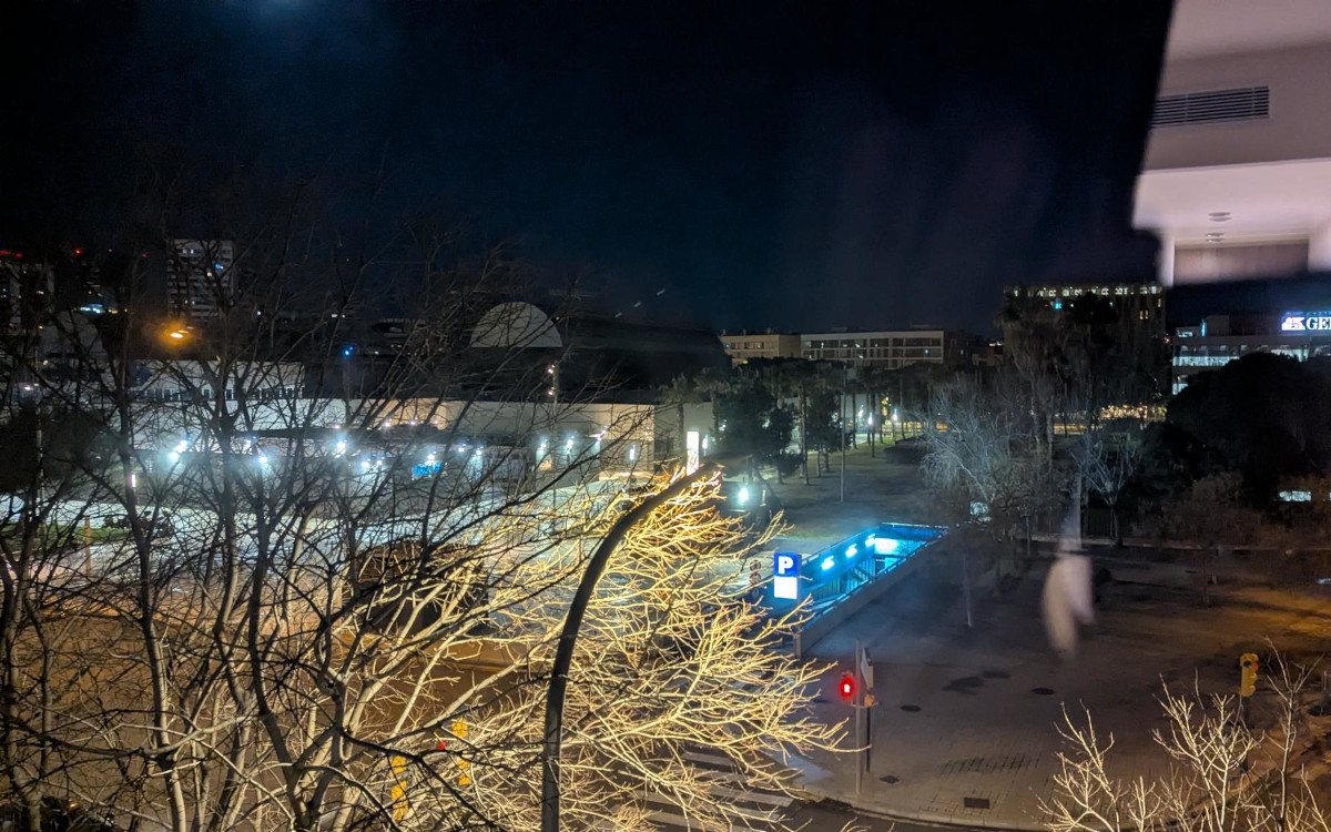 Kurz vor Morgendämmerung in Barcelona (Foto: invidis)