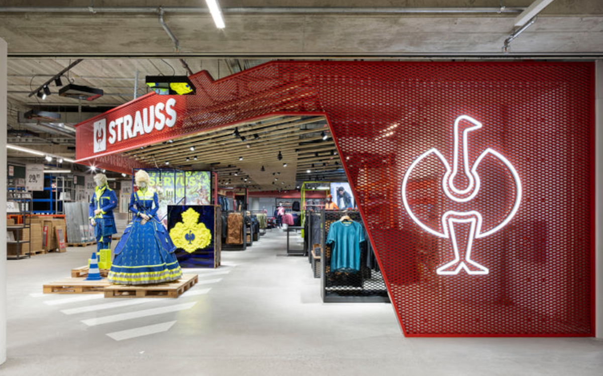 Ein integrierter Strauss-Store im Bauhaus-Markt in Wien. (Foto: Strauss)