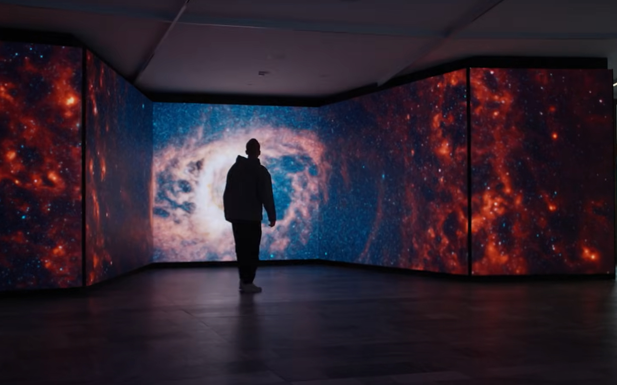 Samsung hat eine neue immersive LED-Installation im Zeiss-Großplanetarium installiert. (Foto: Samsung)