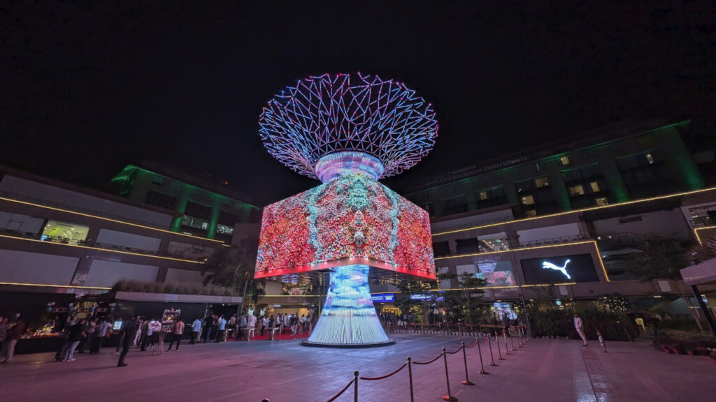 Skycom Social Tree in Delhi (Foto: invidis)