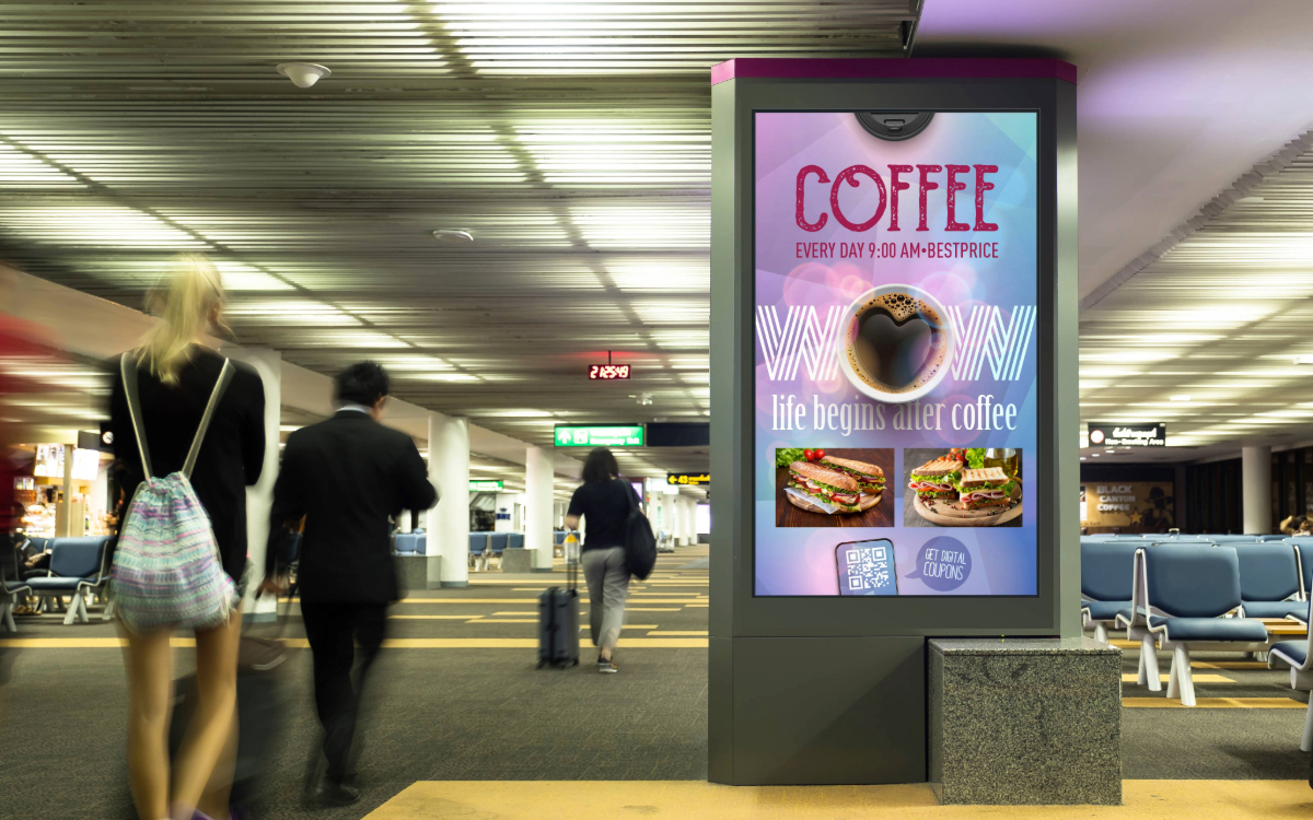 Die SQ3-Serie umfasst sechs LCD-Displays zwischen 43 und 86 Zoll für Signage-Anwendungen. (Foto: Panasonic)