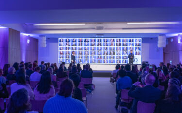 Der neue LED-Screen von Infiled im Caudalie-Headquarter in Paris (Foto: Brompton)