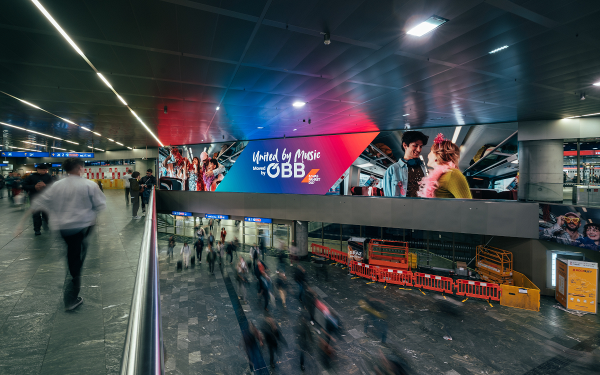 Der neue Panorama-LED der ÖBB Werbung am Wiener Hauptbahnhof (Foto: ÖBB/Michael Mayer)