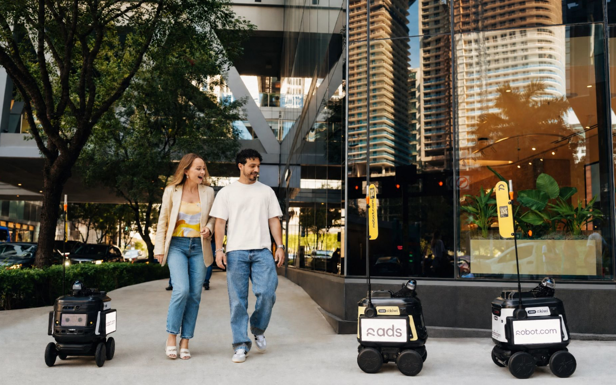 Fahrende Roboter von Robot.com können nun auch für Werbung genutzt werden. (Foto: Robot.com)