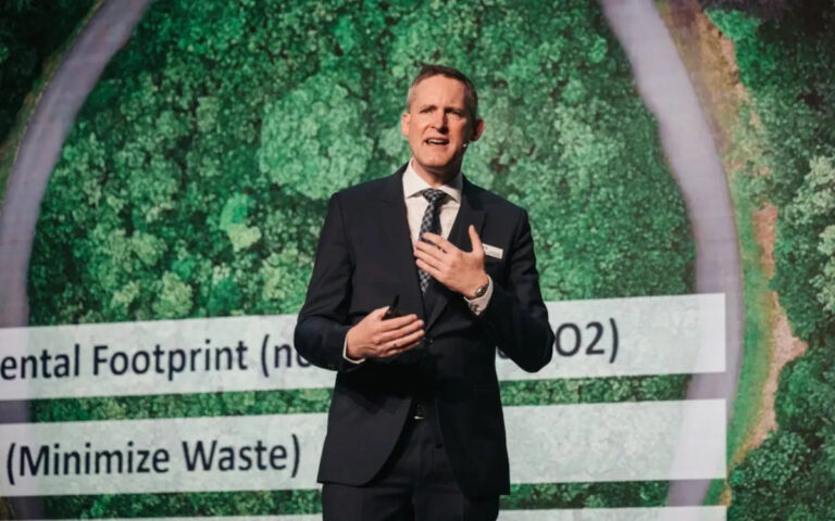 Florian Rotberg, Founder und Managing Director von invidis (Foto: invidis)