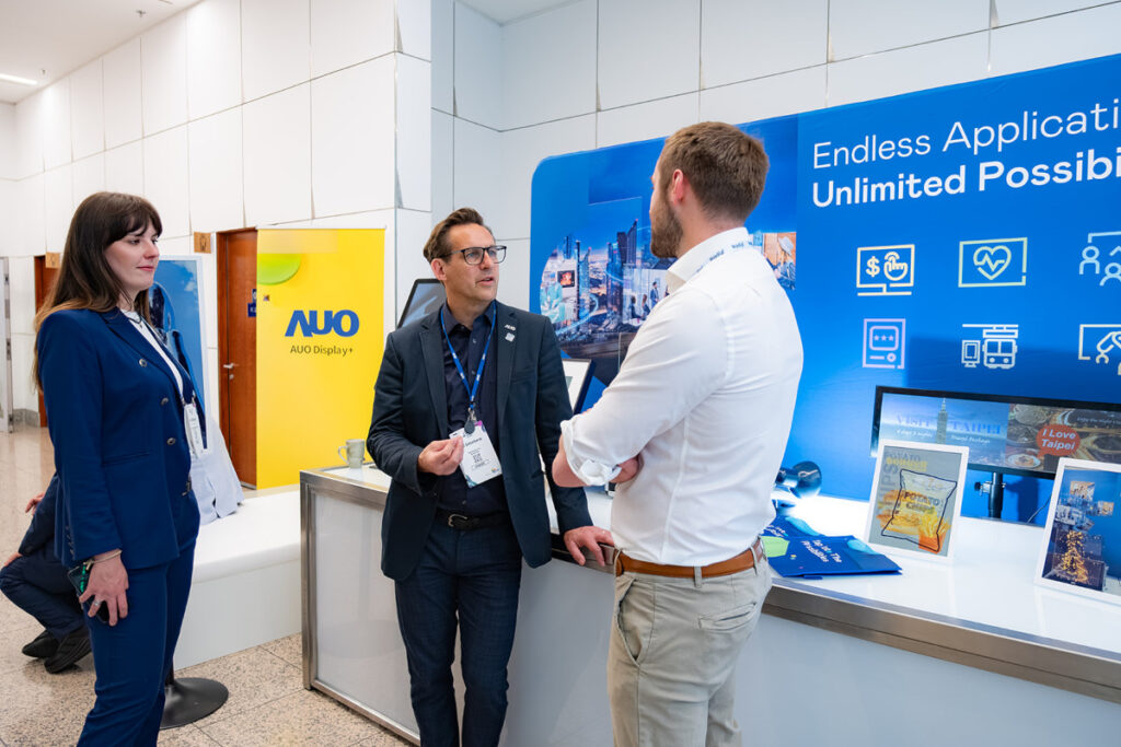 AUO Display (Foto: Tomas Cesalek)