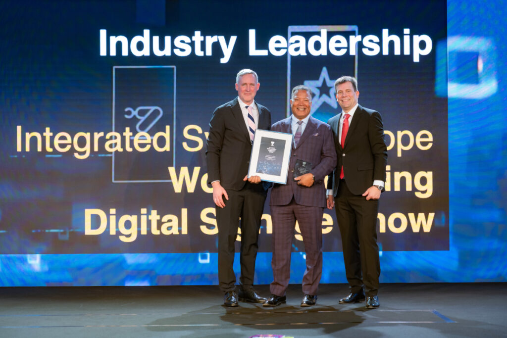 Integrated Systems Europe gewinnt den invidis Strategy Award für Industry Leadership. (Tomas Cesalek)