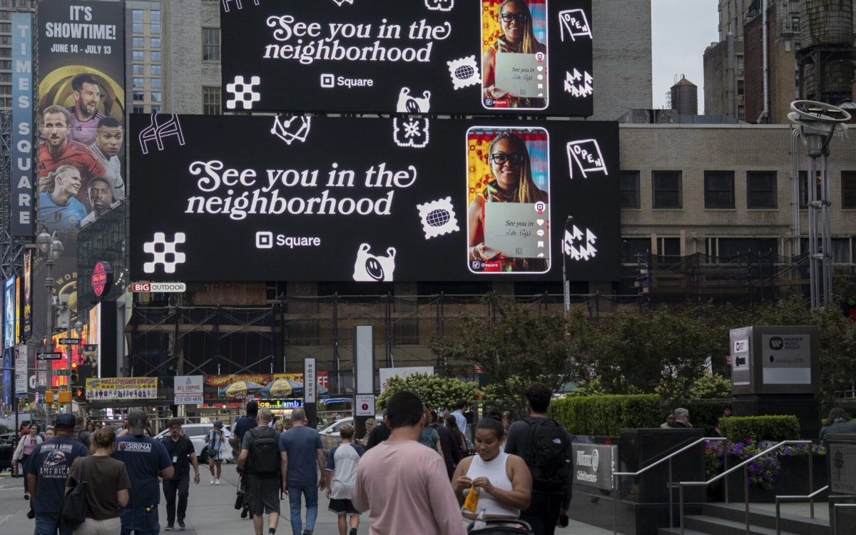 Billboards zeigen Motive im Tiktok-Style. (Foto: Vistar Media)