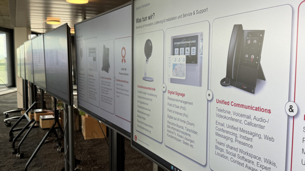 Display-Vergleichstest bei Cancom (Foto: Cancom)