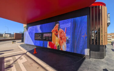 Der KFC von außen (Foto: invidis)