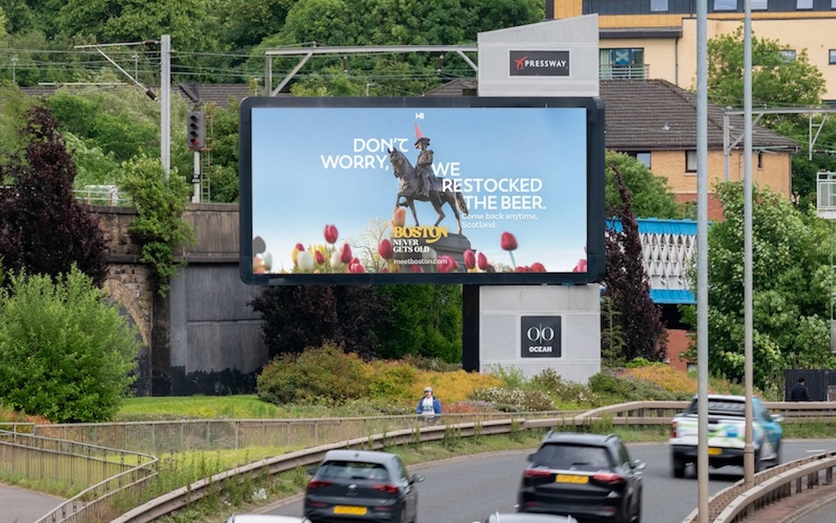 2Meet Boston"-DooH-Kampagne in Schottland (Foto: Ocean Outdoor)
