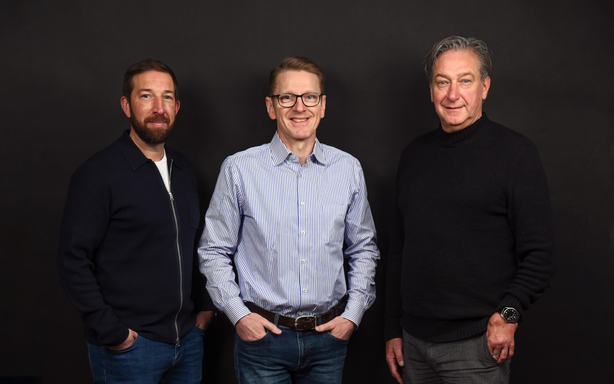 Bleiben an Bord: Die Geschäftsführer von Poolone (von links), Benedikt Bäumer, Markus Stahmer und Christian Niehoff (Foto: PoolOne Giant Media)