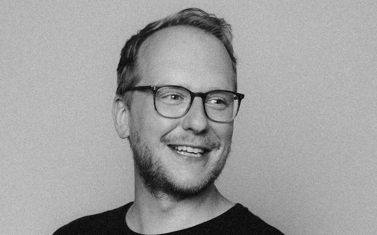 Eike Leonhardt übernimmt bei Dentsu Deutschland die neu geschaffene Position des Chief Transformation, Data & Delivery Officer. (Foto: dentsu)