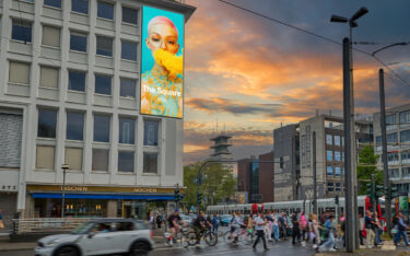 "The Square" eröffnet als Premium-DooH-Standort ab September 2026 seine Fläche für Werbetreibende. (Foto: Ströer)