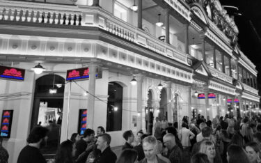 Amped Digital stattet das His Majesty's Theatre in Perth digital aus. (Foto: Amped Digital)