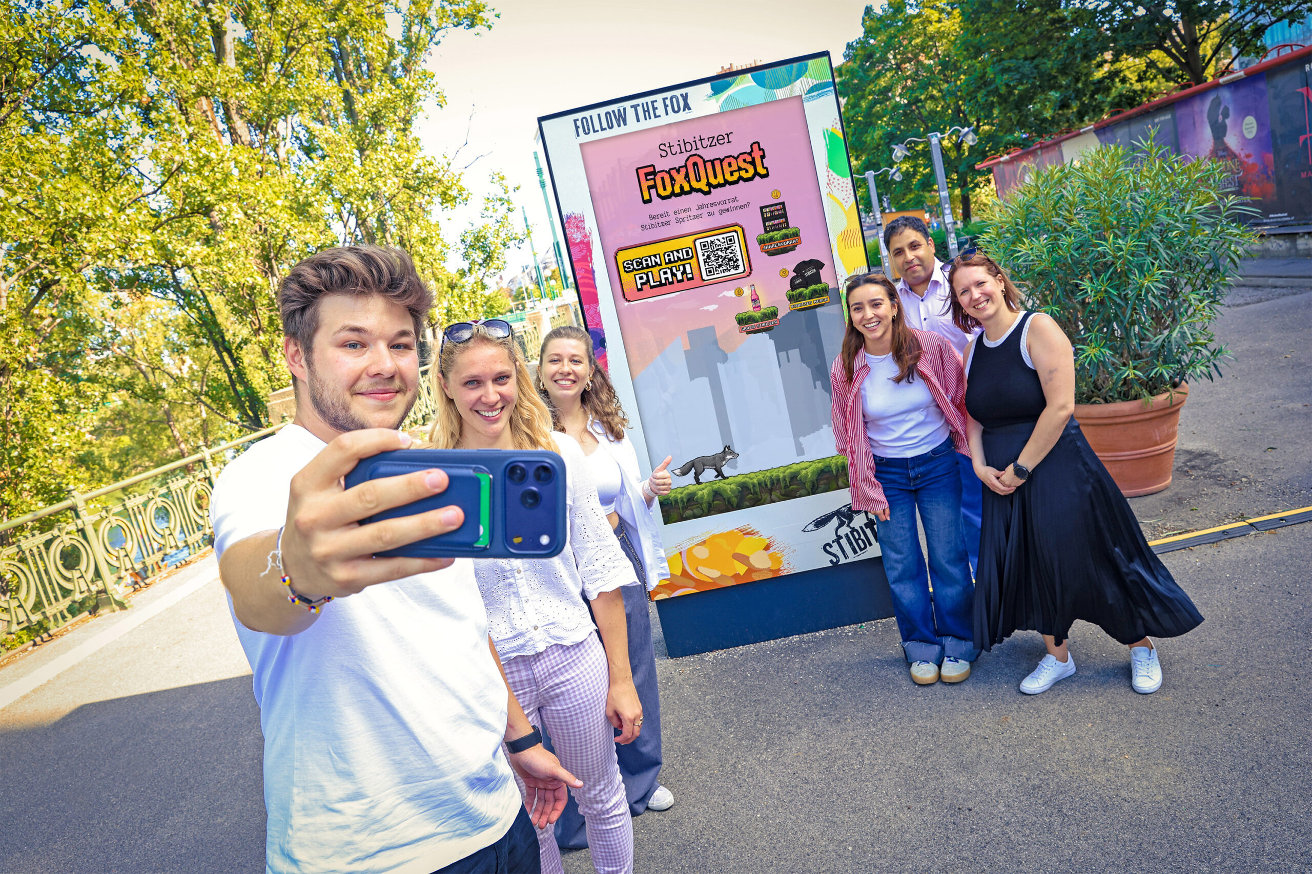 Von links: Bartlomiej Kleczek von Playvertise, Lariassa Meran von Dentsu, Maria Fehring von Playvertise, Gabriela Urrutia von Brau Union, Christopher Miesbauer von Azerion Austria, Sophie Feiks von Brau Union. (Foto: Rene Wallentin)