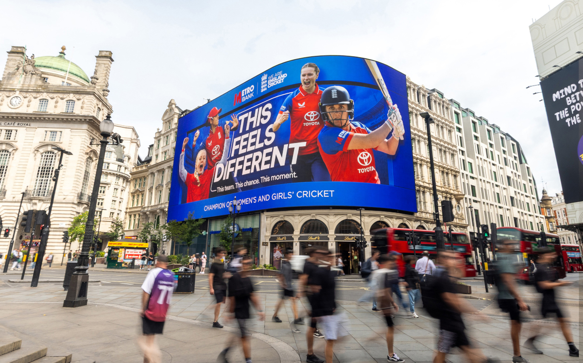 Ocean Outdoor zeigt Sporthighlights auf seinen DooH-Screens. (Foto: Ocean Outdor UK)