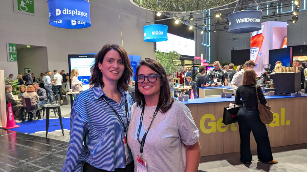 Emma Labrador und Laure Malergue von Displayce (Foto invidis)