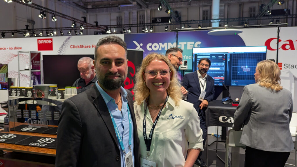 Cafer Kurt von Comm-Tech DACH und Antonia Hamberger von Bluefin International (Foto: invidis)