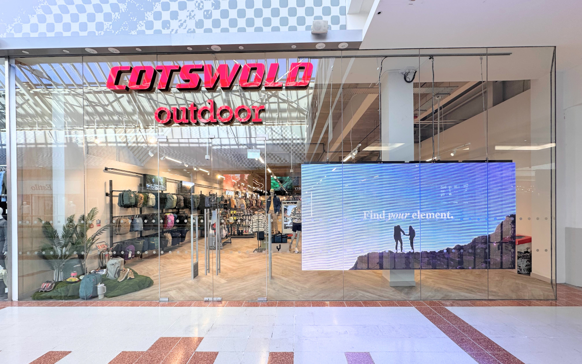 Cotswold Outdoor hat Displays in 23 Filialen installiert und verknüpft die Werbung im Laden mit seinen Onsite- und Offsite-Kanälen. (Foto: Cotswold Outdoor Group)