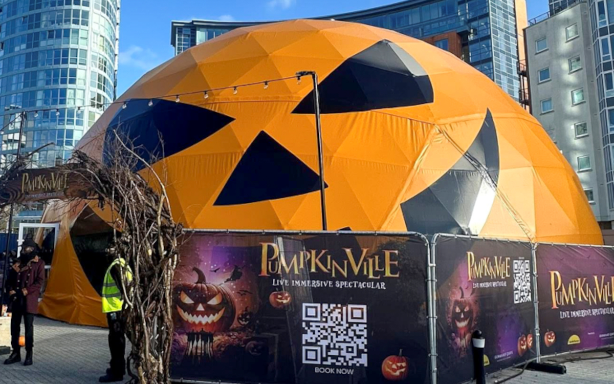 Panasonic und Holovis bespielen die immersive Venue-Kuppel in Portsmouth. (Foto: Panasonic)