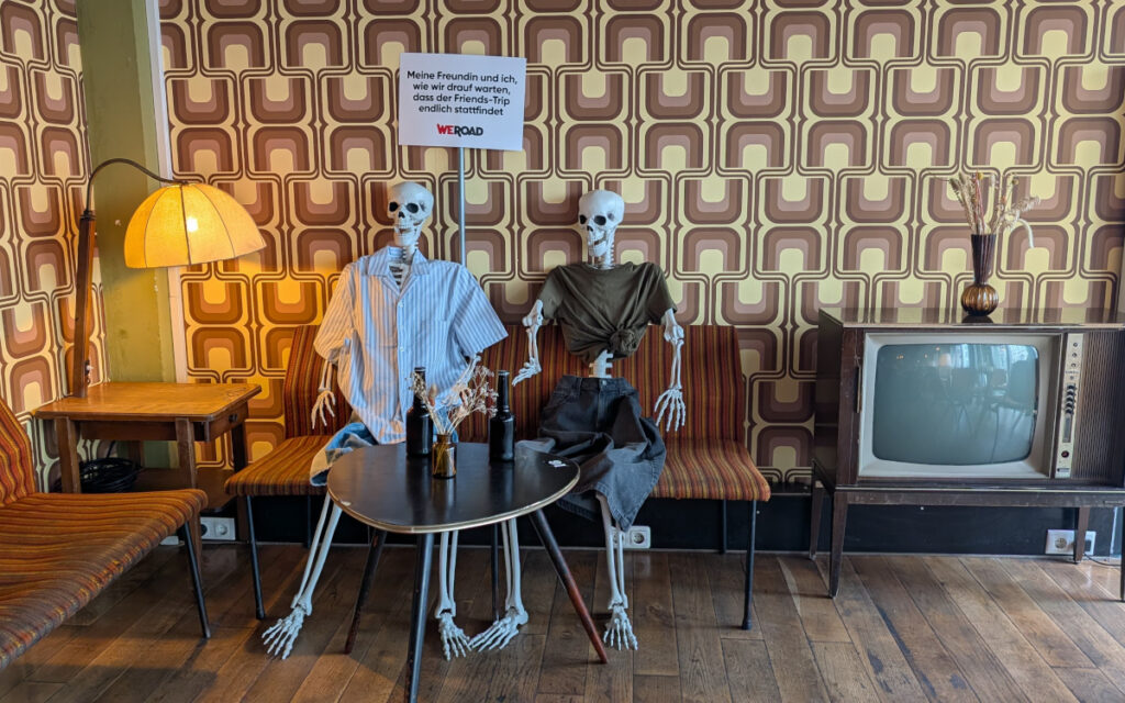 Lange warten macht durstig. (Foto: WeRoad)