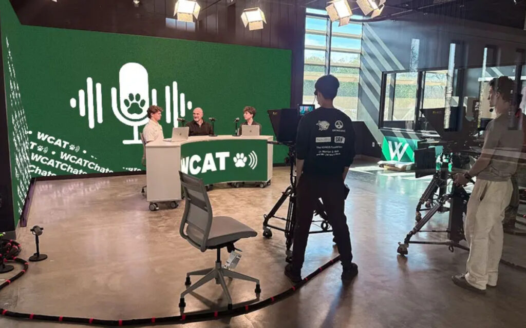 Schüler üben hier Broadcast-Arbeiten. (Foto: Westminster Schools)